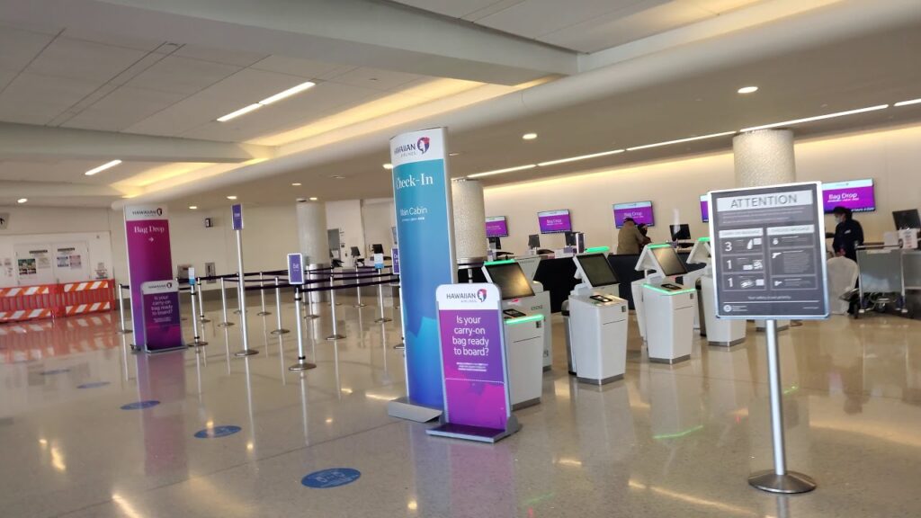 American Airlines LAX Terminal - Los Angeles International Airport